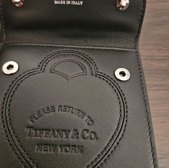 Return to Tiffany Pouch Bag Charm White Leather - Picture 6 of 7